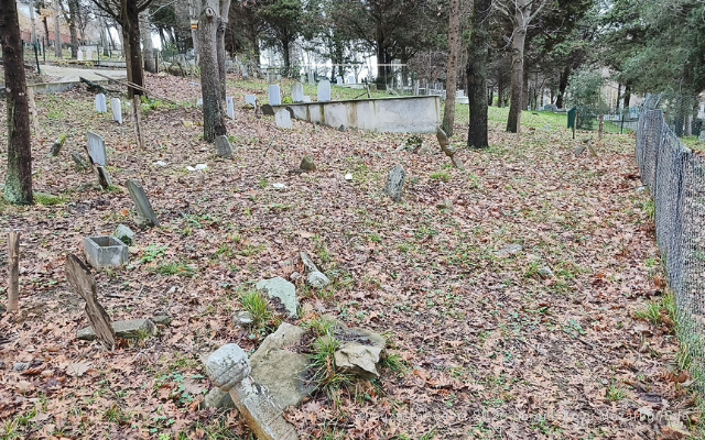 Şile İmrenli Köyü Mezarlığındaki Osmanlı Mezar Taşları